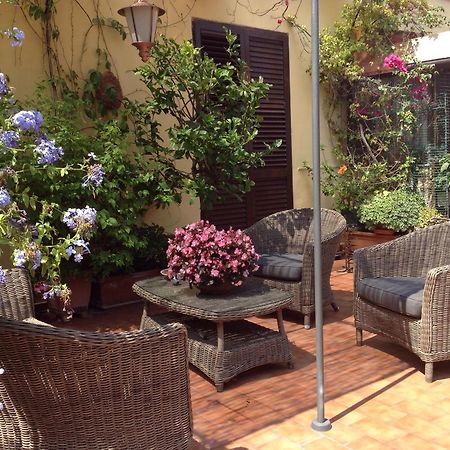 Terrazza Duomo Bed & Breakfast Napoli Eksteriør bilde